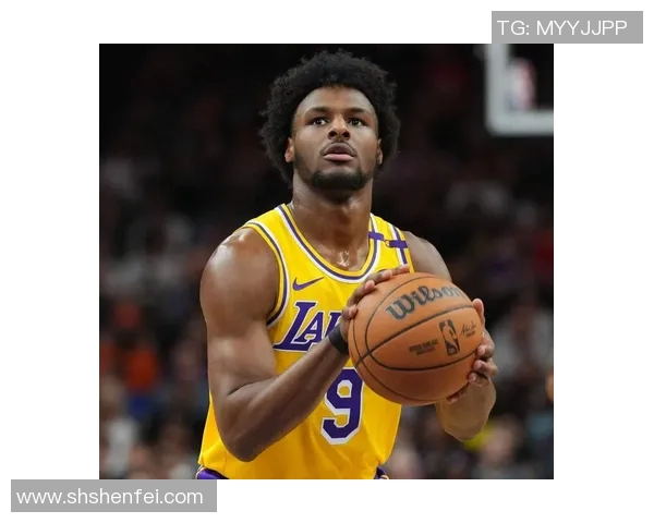 EDG在Major赛积分榜中以95分稳居第一位置展现强大实力实时数据